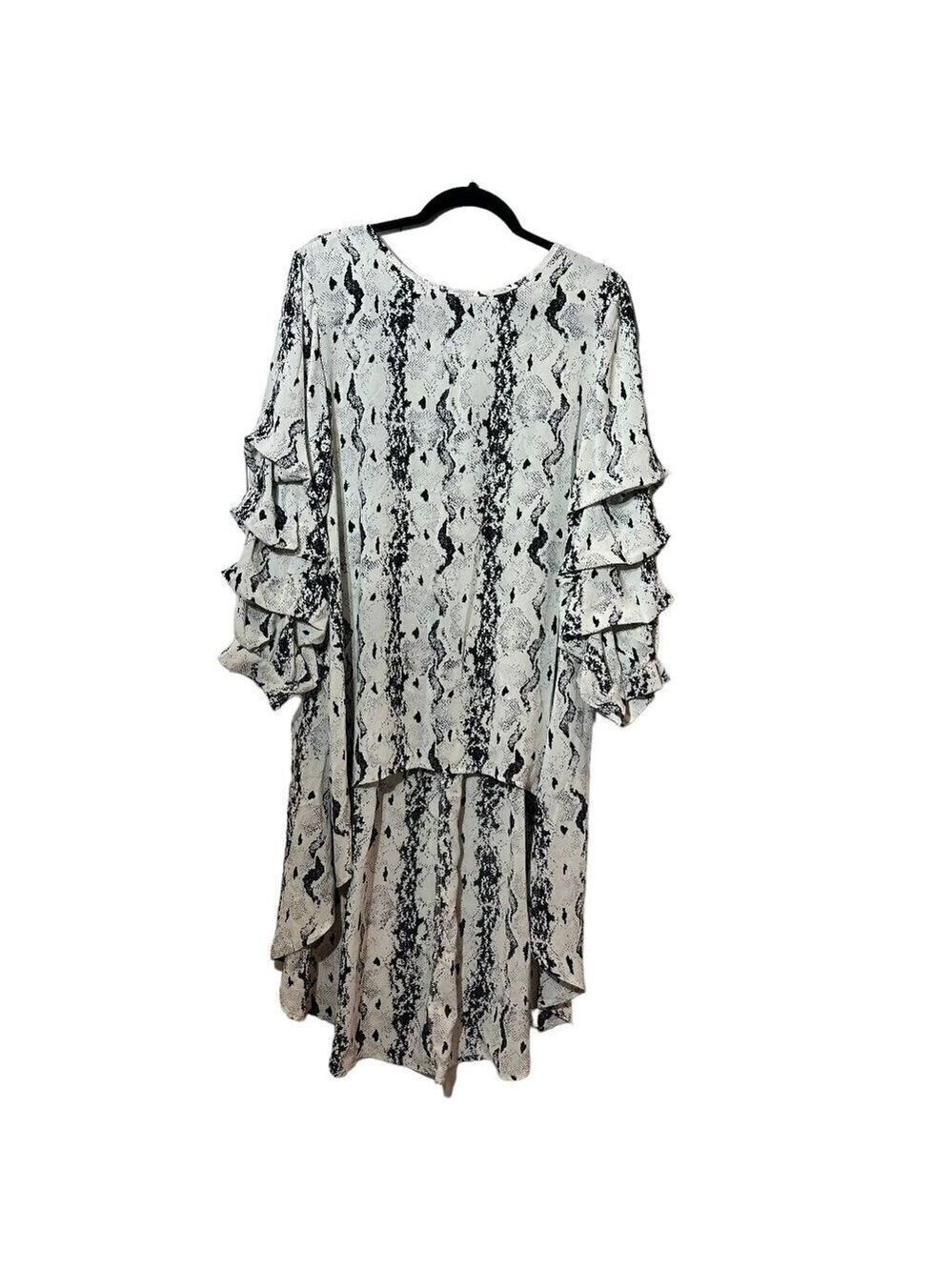 P Luca Milano Blouse Women Size Small Top Animal Print Blouse Black White HI Low